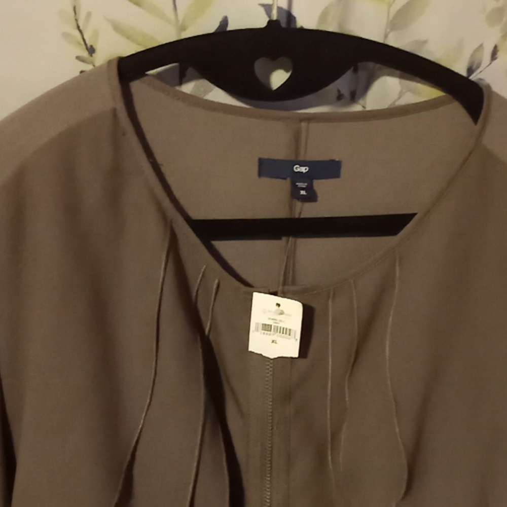 GAP ruffle Jacket - Picture 5 of 5
